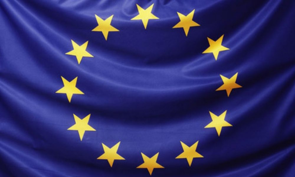 QAeditoria_636722315530667082_bandiera-europa-e1507972646988