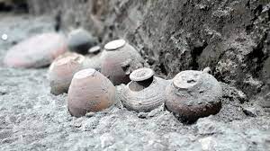 Pompei, rinvenuti nuovi reperti nel sito di Civita Giuliana sottratto ai tombaroli