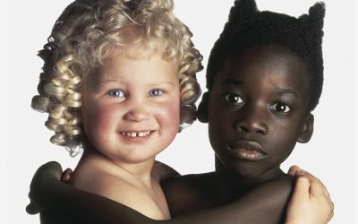 Oliviero Toscani protagonista di tre mostre, a Vieste, a Zurigo e Bibbona